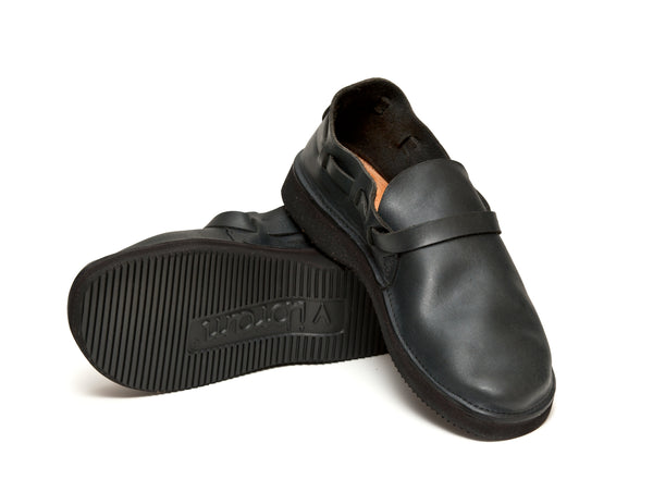 Black Handmade Leather Middle English shoes by Aurora Shoe Co. - Stacked Shoes 
